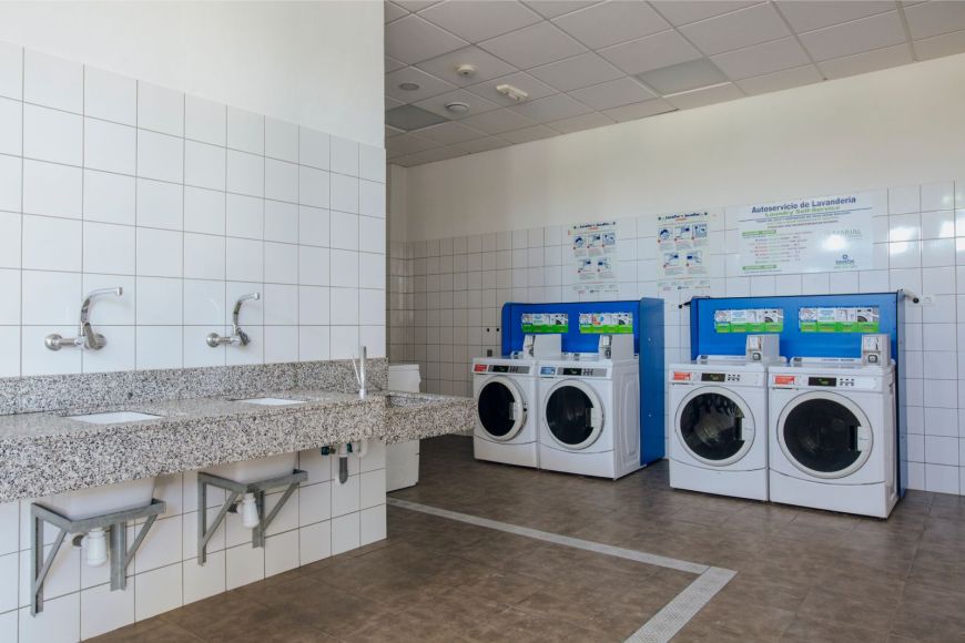 Sanitaire voorzieningen · Voorzieningen van Alannia Costa Blanca